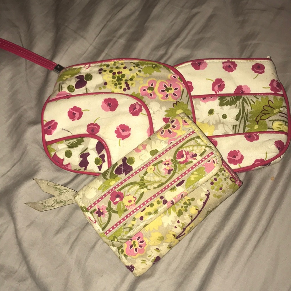 Wristlet and matching walet